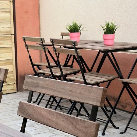 Apartamentos Sevilla Deluxe Rosales Los Rosales  Εξωτερικό φωτογραφία